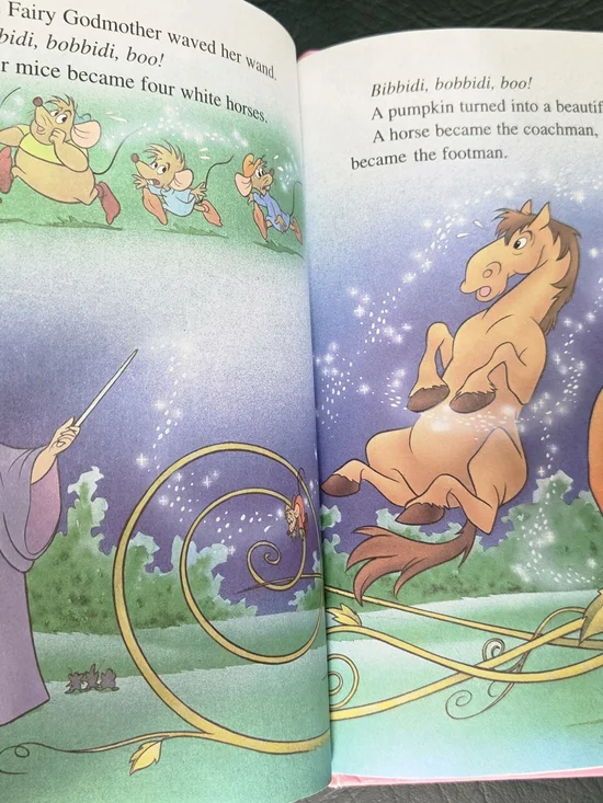 **Disney Cinderella Pink & White Board Book - Classic Kids Story And Others.** - Picture 9 of 10